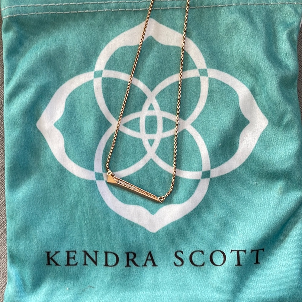 Kendra Scott rose gold asymmetrical bar necklace - adjustable chain